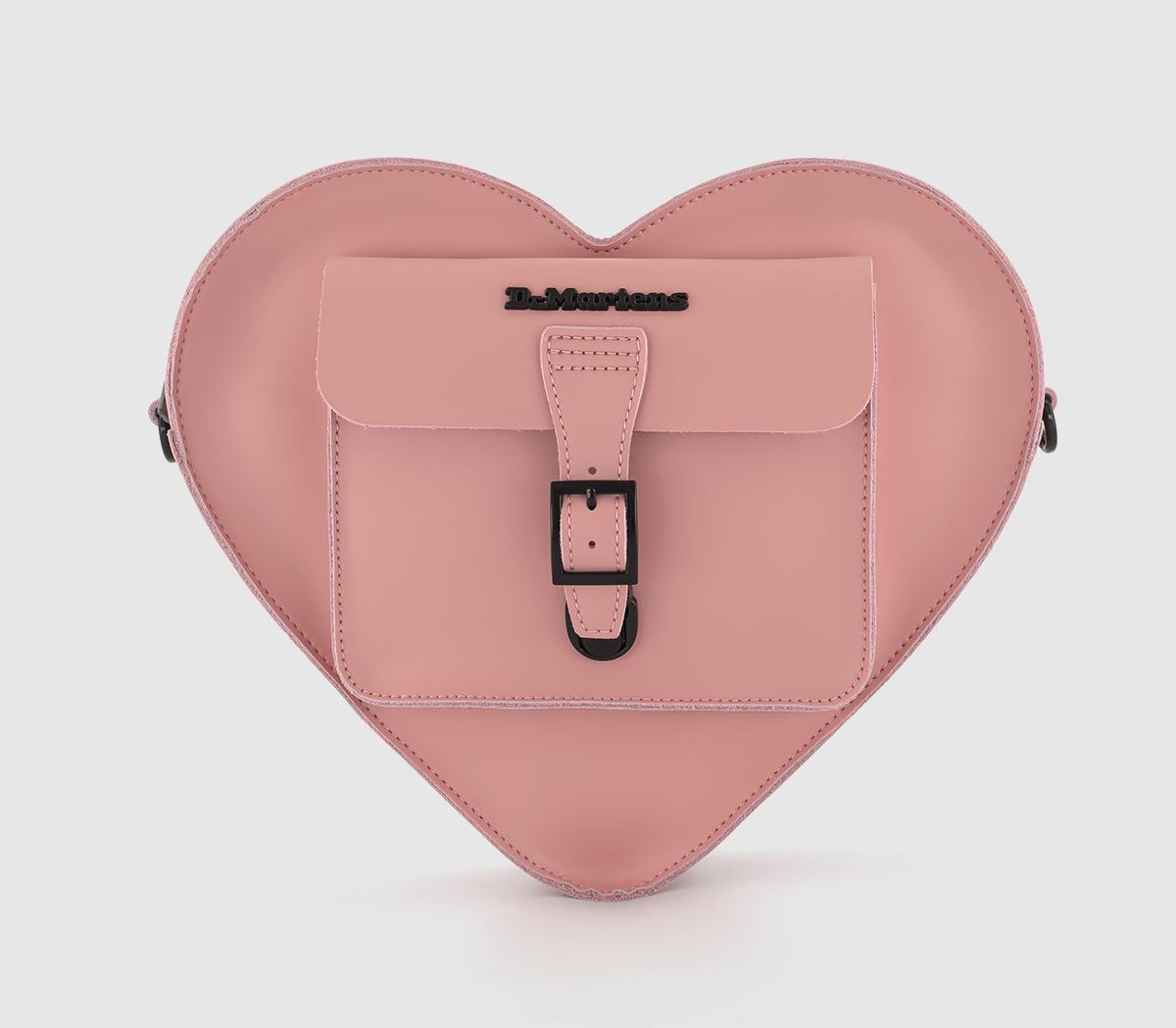 HEART BACKPACK in Black | Dr. Martens