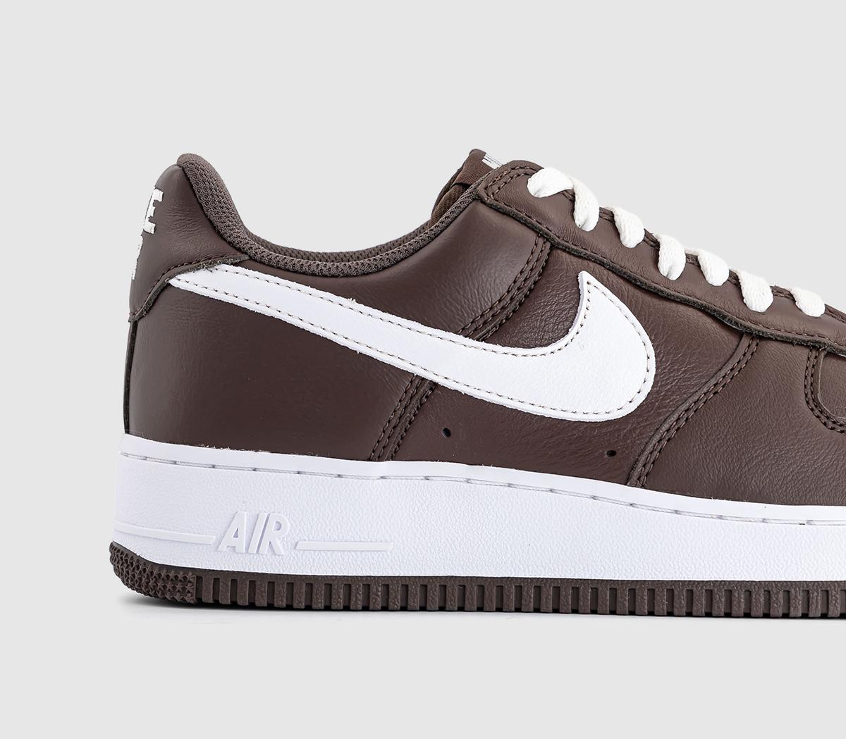 NikeAir Force 1 Low Retro TrainersQs Chocolate White