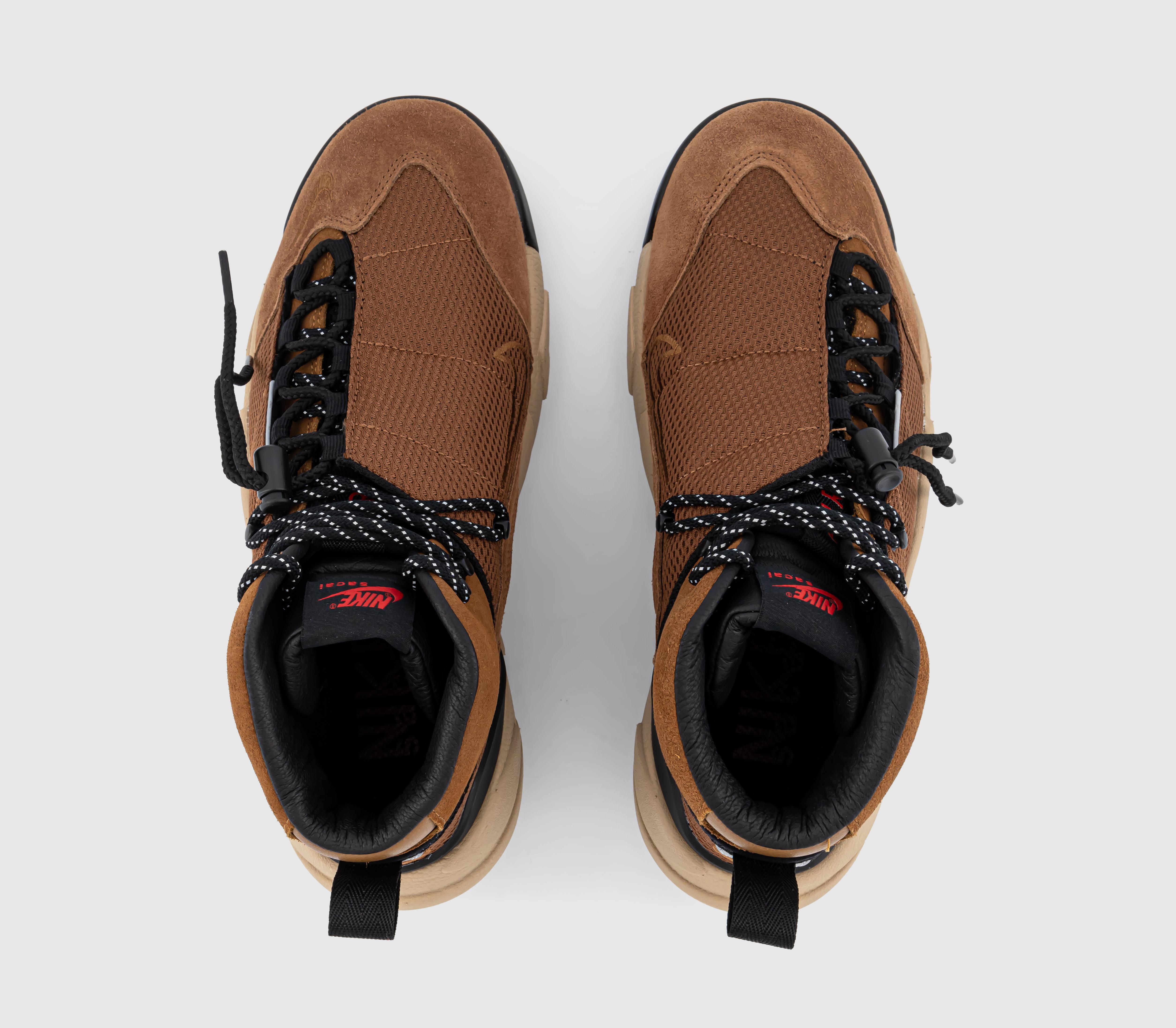 NikeNike Magmascape SP Sacai Lt British Tan Lt British Tan Black