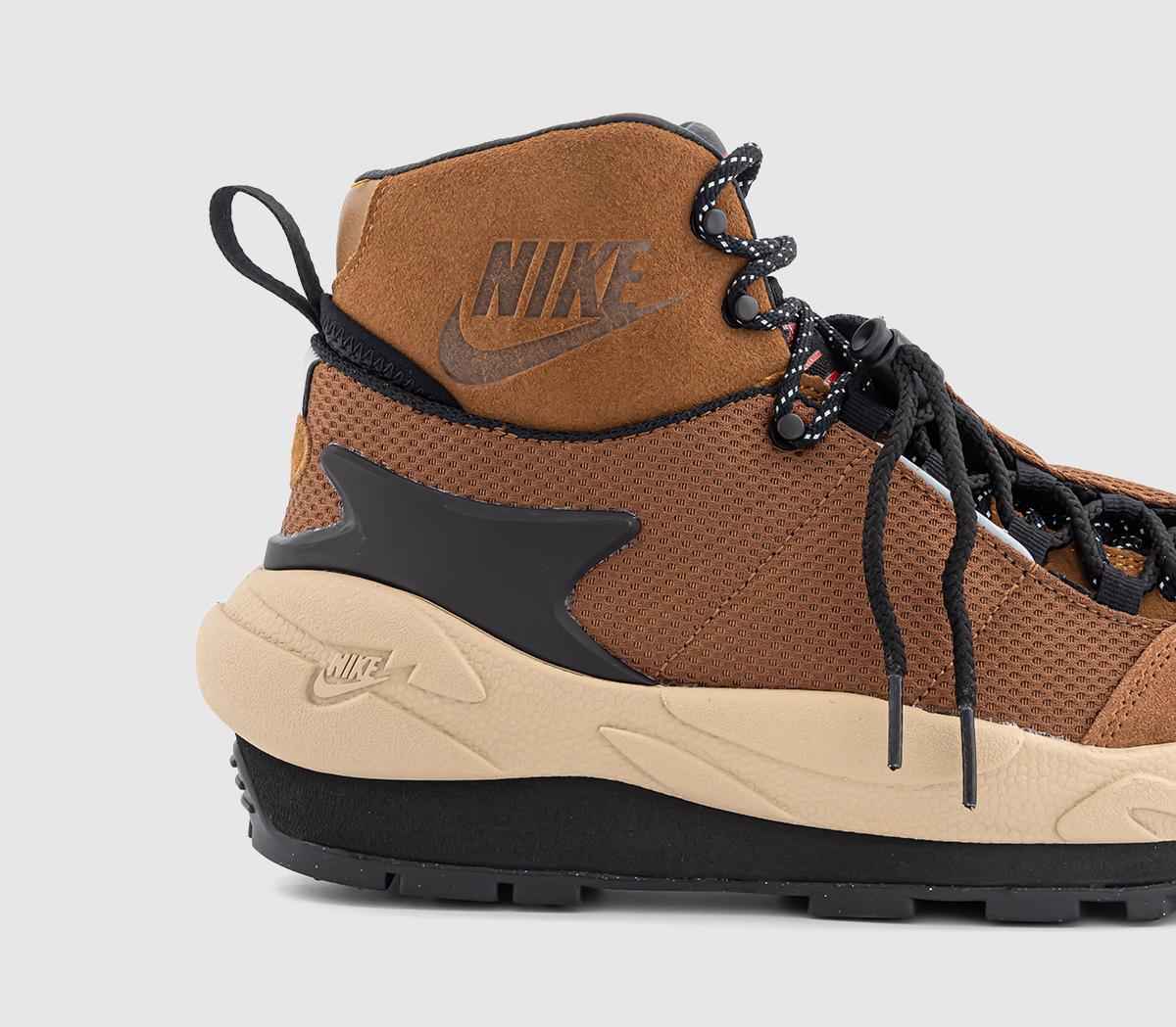 NikeNike Magmascape SP Sacai Lt British Tan Lt British Tan Black