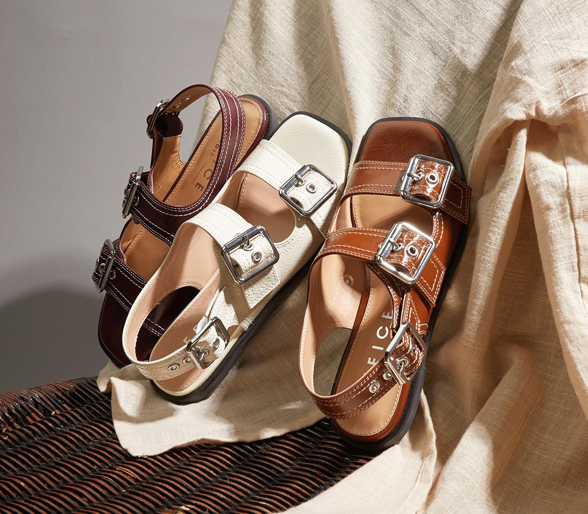 OFFICEStealth Double Buckle Contrast Stitch Sandals OFFICEStealth Double Buckle Contrast Stitch SandalsOff White
