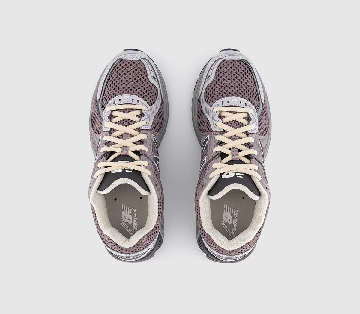 New Balance860V2 TrainersPink