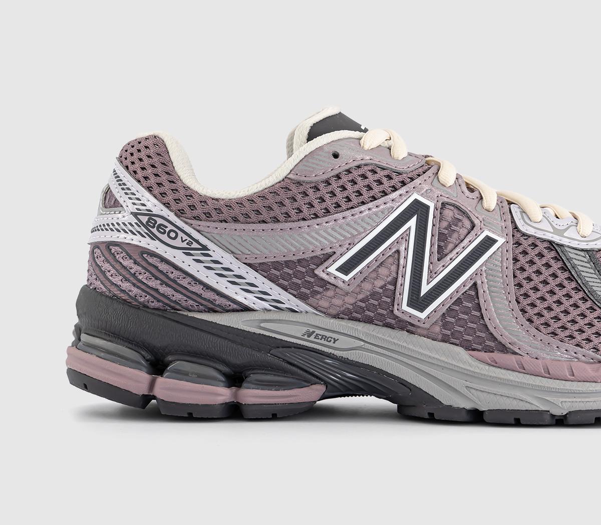 New Balance860V2 TrainersPink