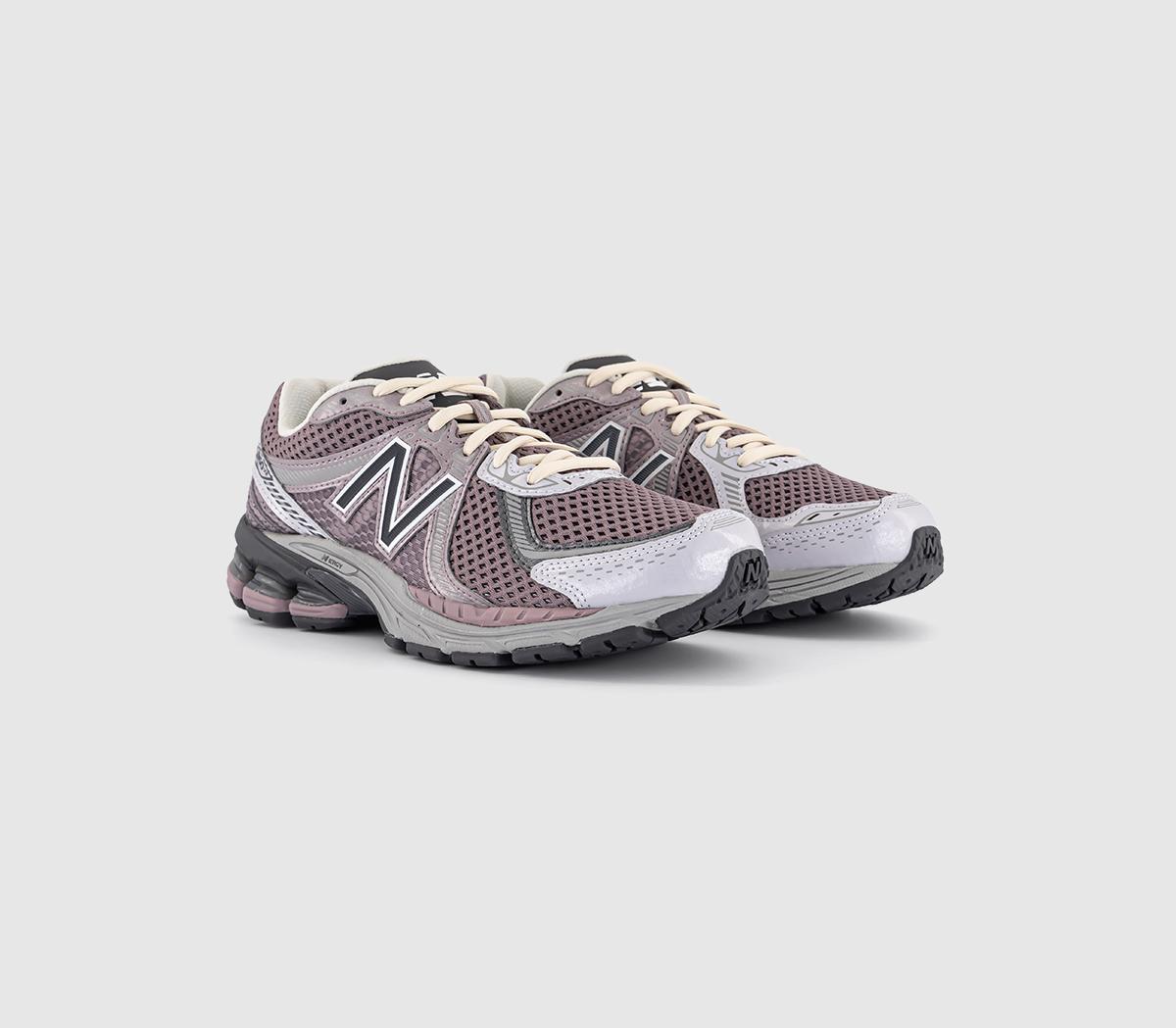 New Balance860V2 TrainersPink
