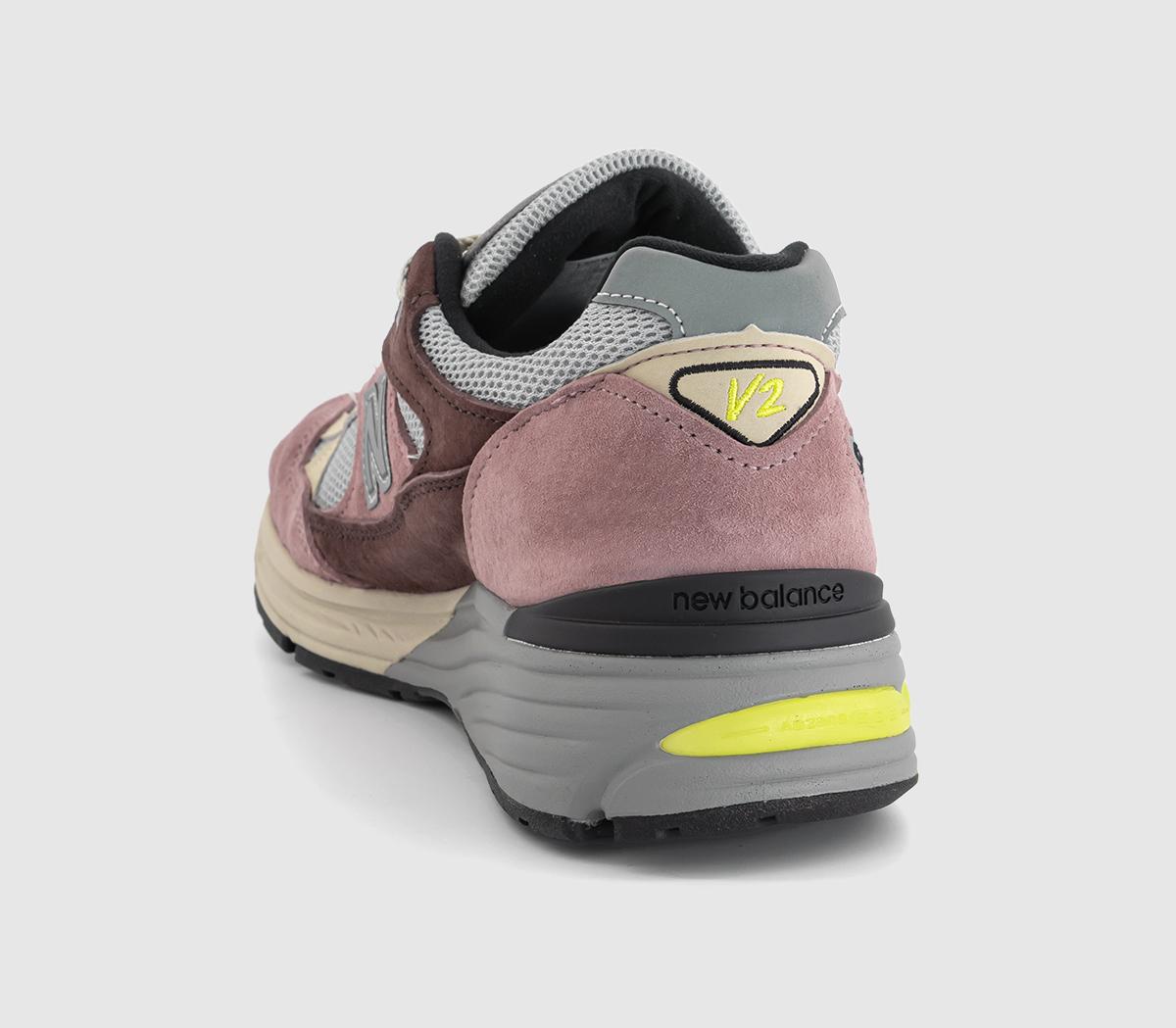 New Balance991V2 'Made in UK' TrainersRosewood Grey Black