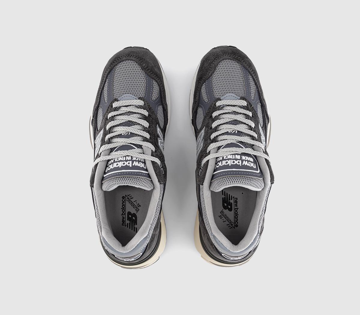 New Balance991v2 TrainersForged Iron Alloy Smoked Pearl