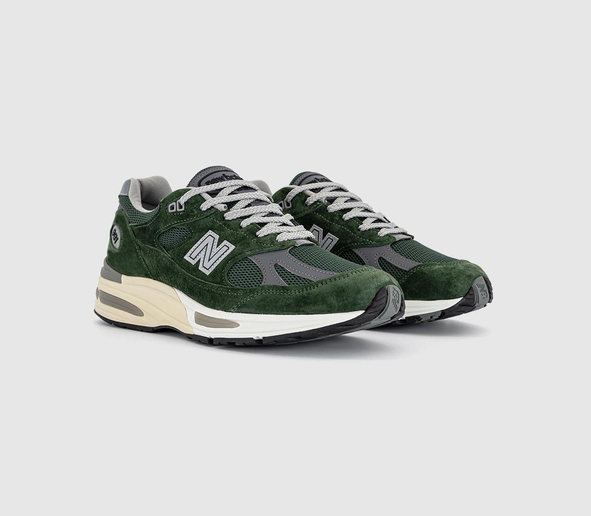 New Balance991V2 'Made in UK' TrainersGreen