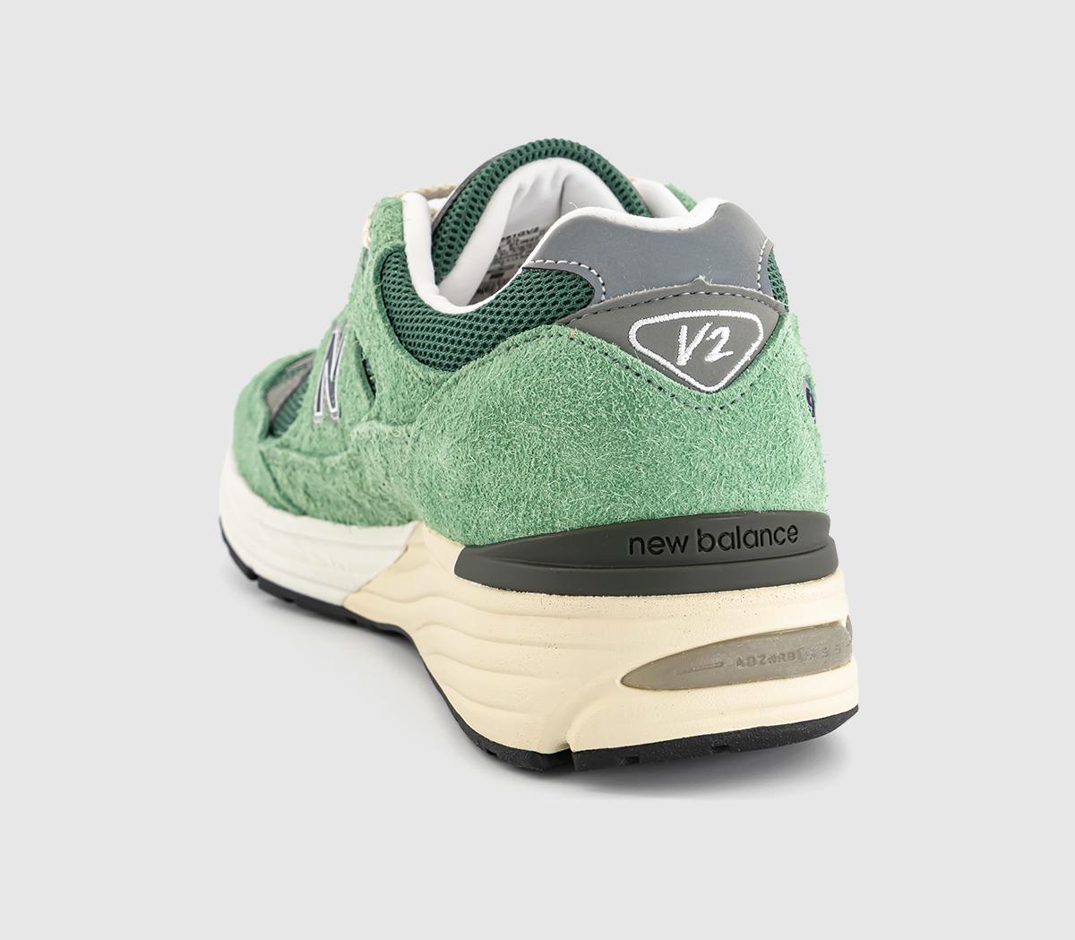 New Balance991V2 'Made in UK' TrainersMineral Green