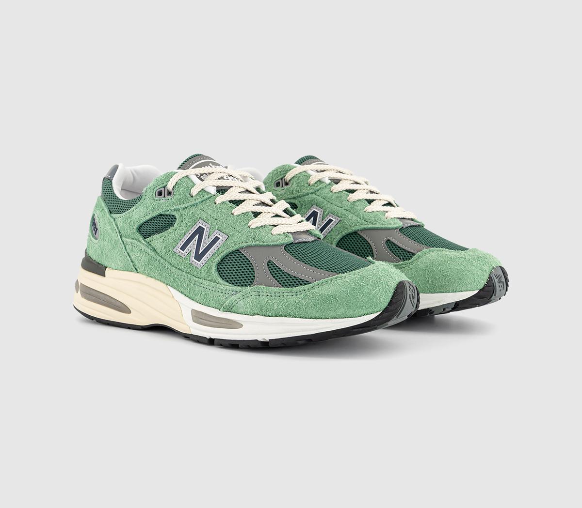 New Balance991V2 'Made in UK' TrainersMineral Green