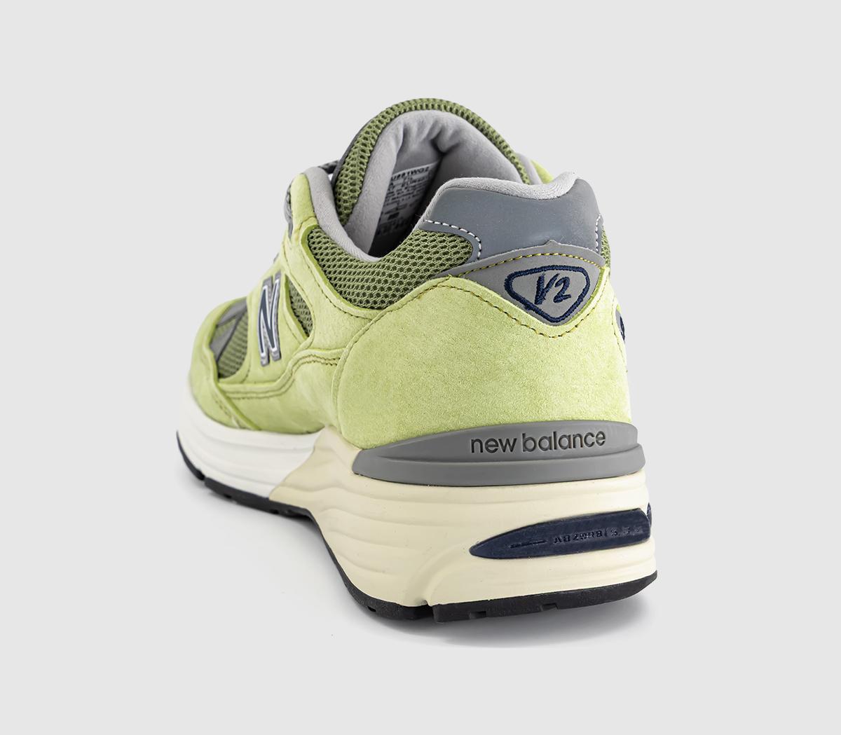 New Balance991v2 Made in UK TrainersGreen Banana Moss