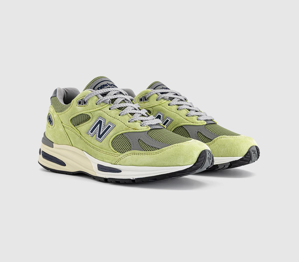 New Balance991v2 Made in UK TrainersGreen Banana Moss