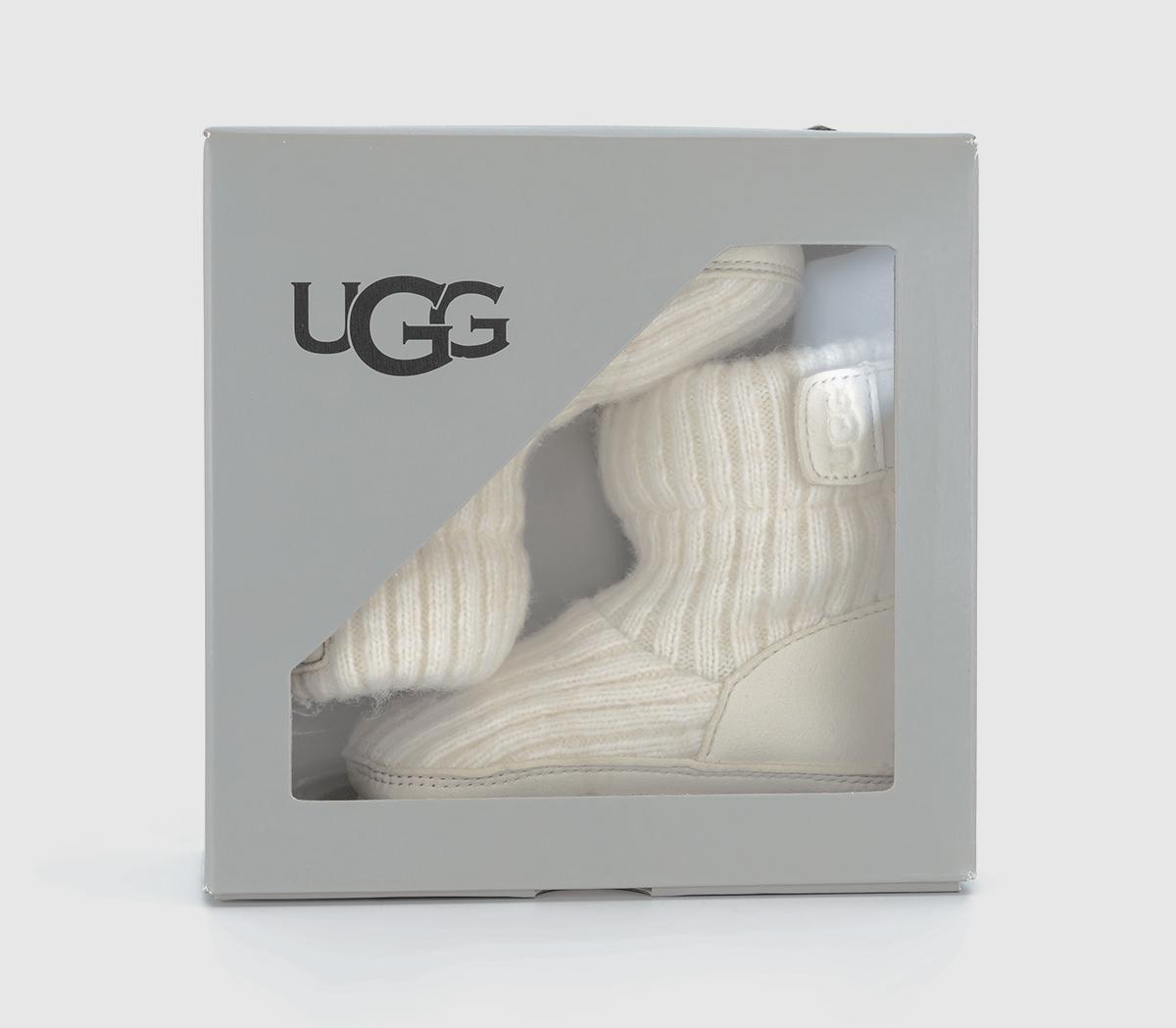 UGGSkylar Booties UGGSkylar BootiesCream
