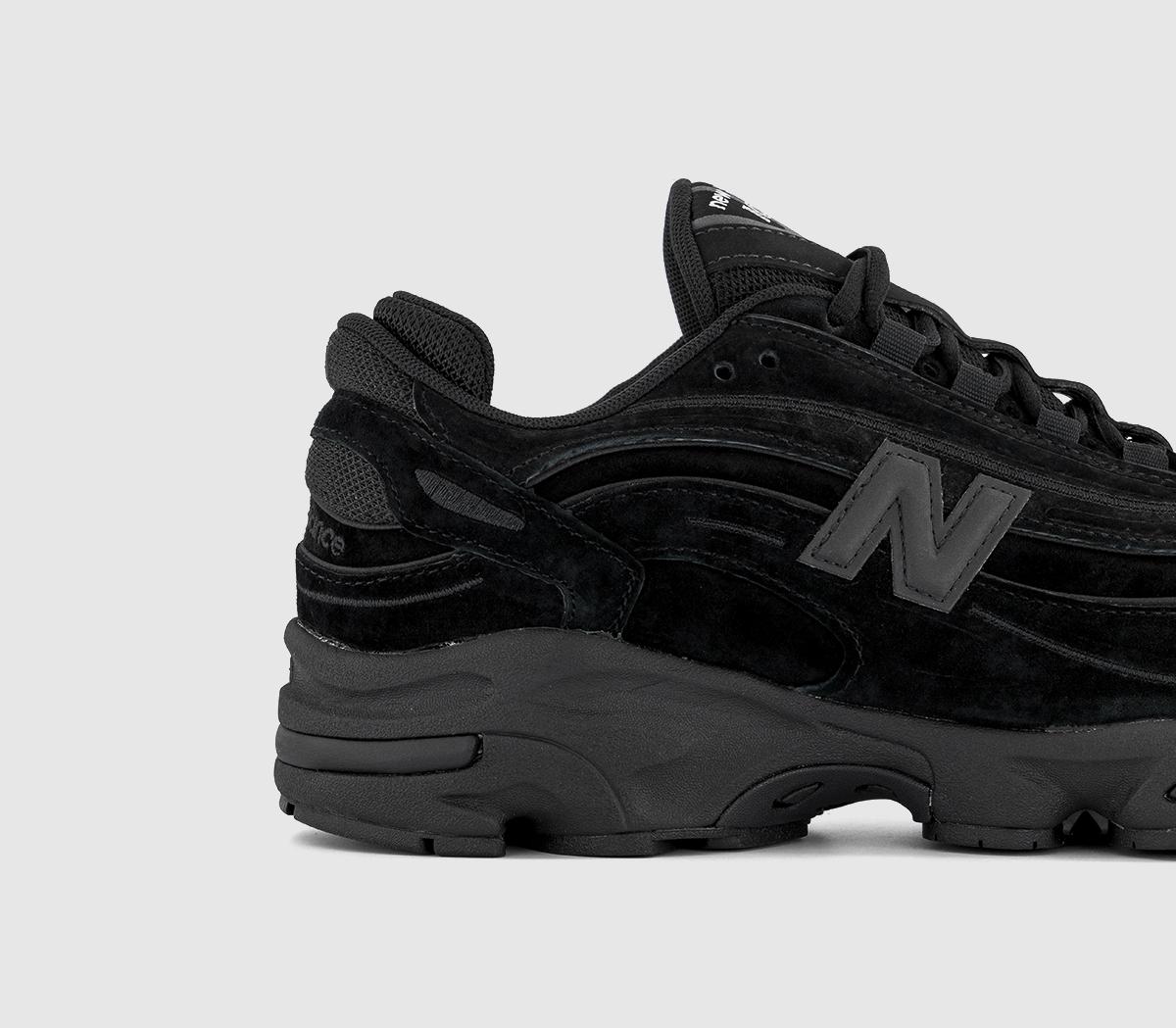 New Balance1000 TrainersBlack