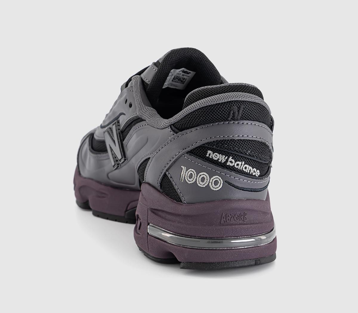 New Balance1000 TrainersMagnet