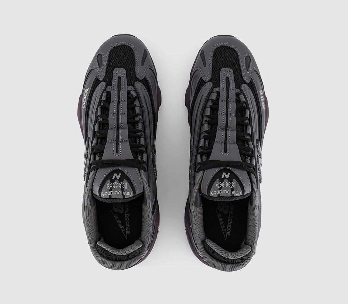 New Balance1000 TrainersMagnet