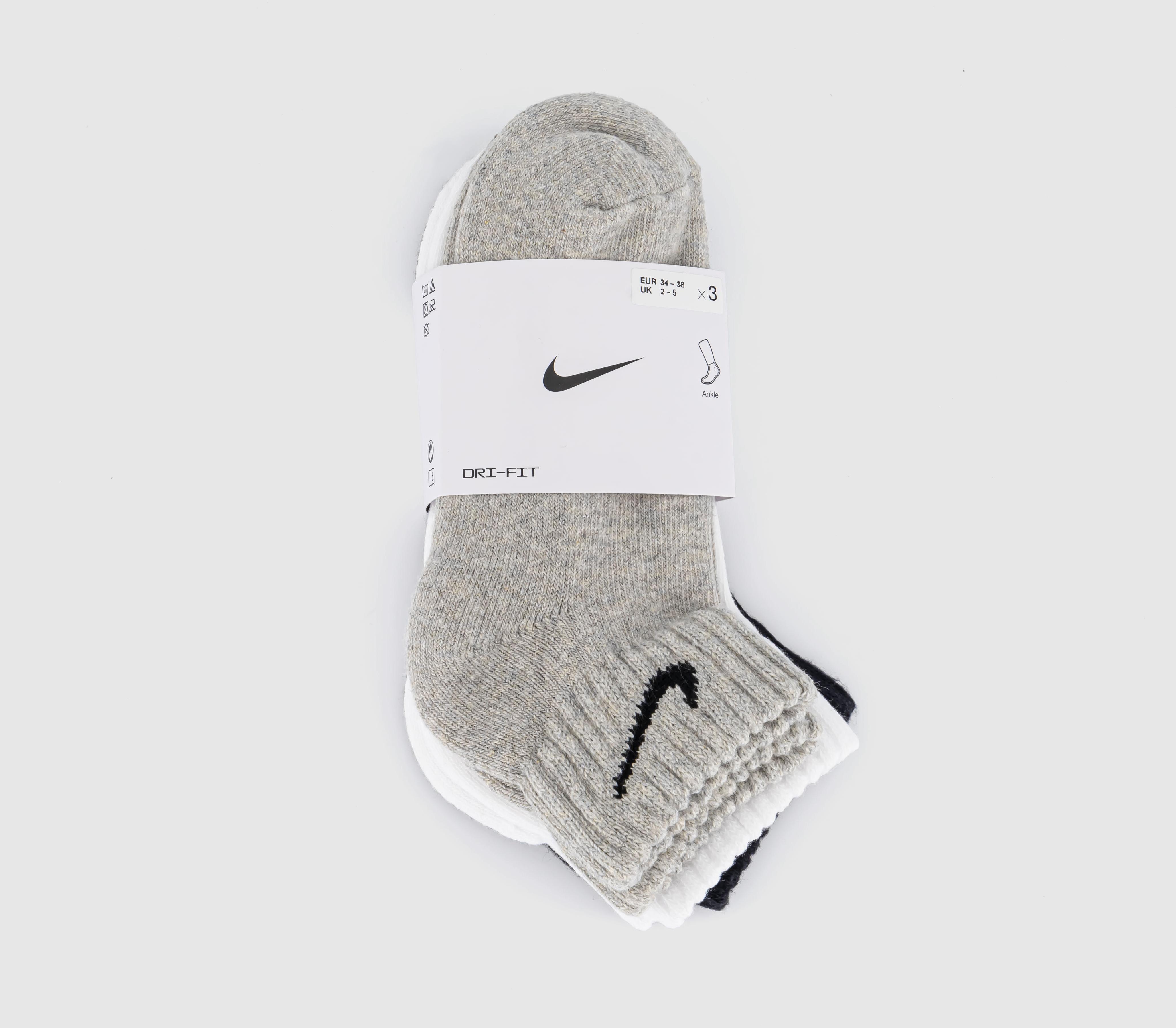 NikeTraining Ankle Socks 3 PairsWhite Black Oatmeal