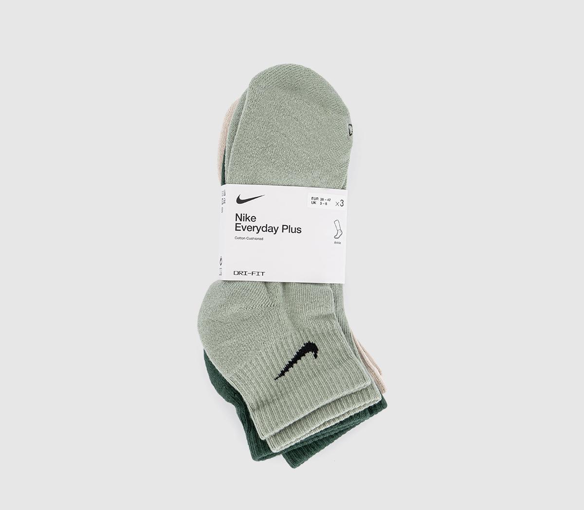 NikeTraining Ankle Socks 3 Pairs NikeTraining Ankle Socks 3 PairsGreen Multi