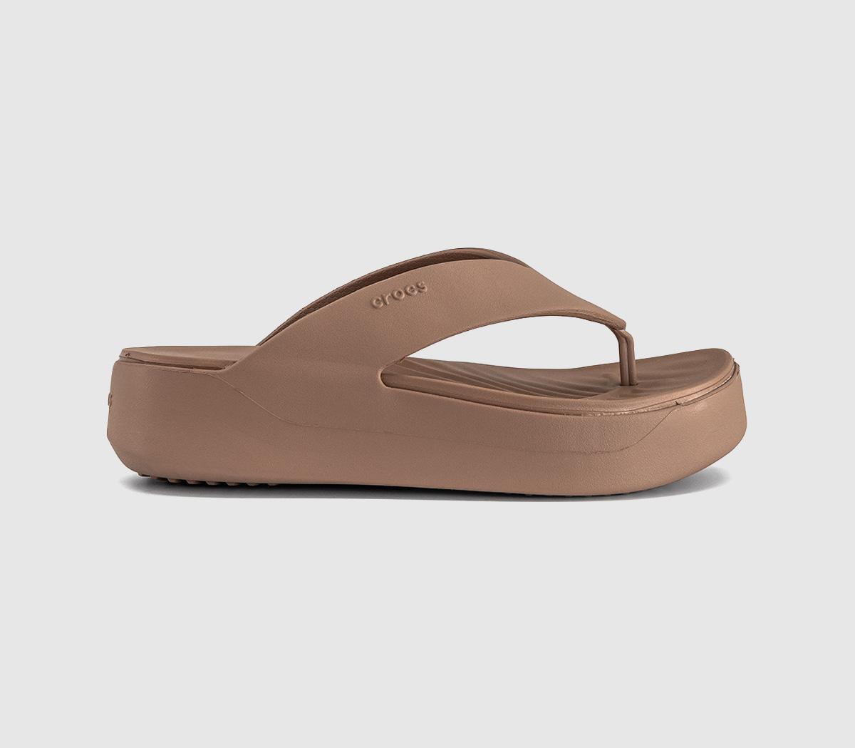 CrocsGetaway Platform Flip FlopsMilk Chocolate