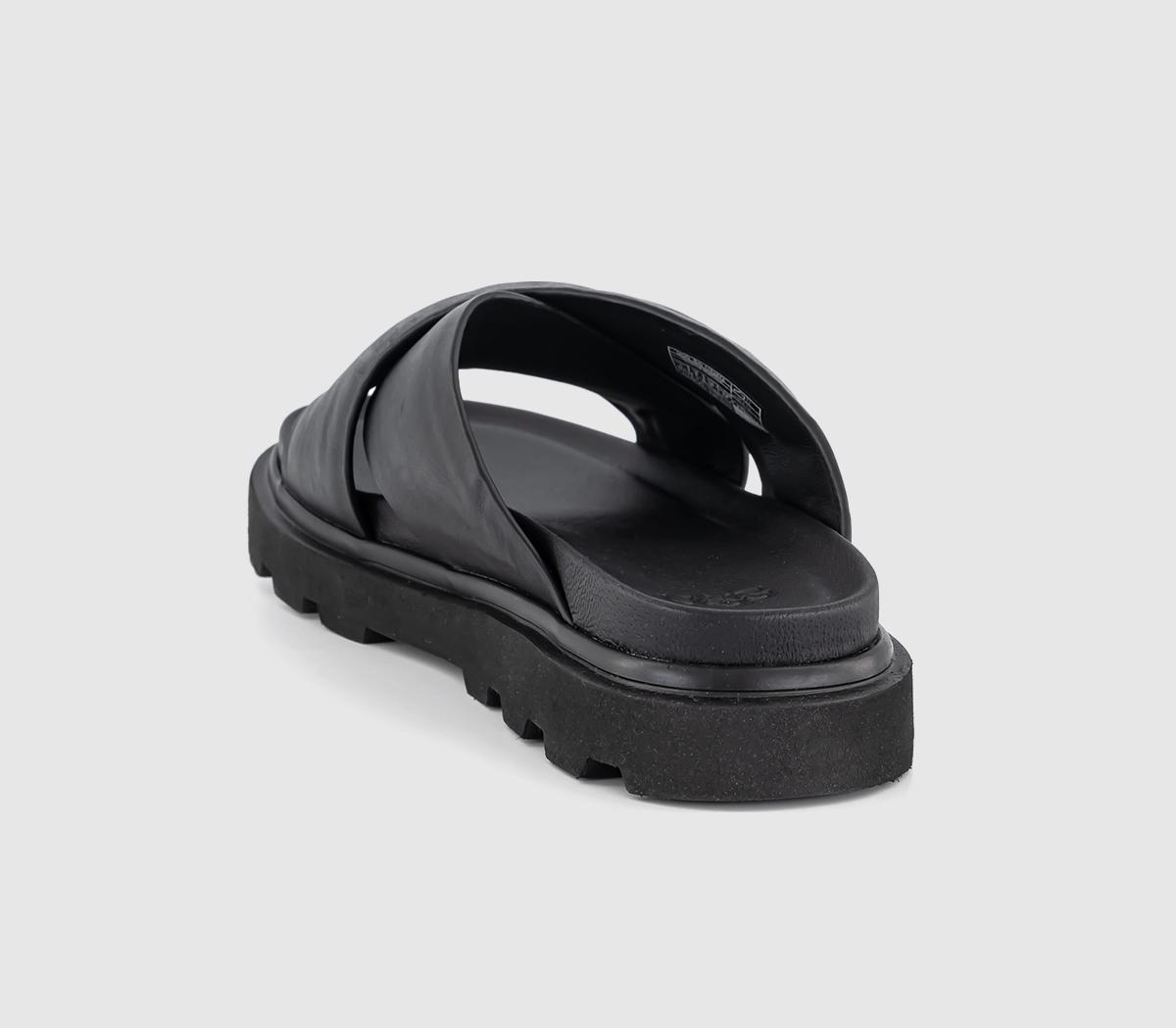 UGGCapitelle Crossband Sandals UGGCapitelle Crossband SandalsBlack