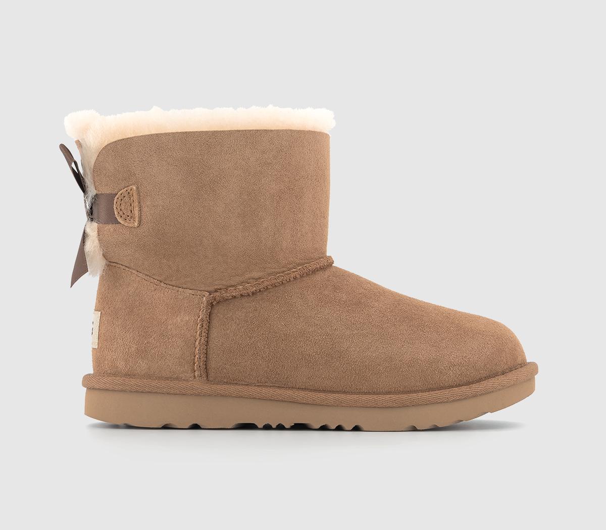 UGG Kids Mini Bailey Bow II Boots Chestnut Unisex