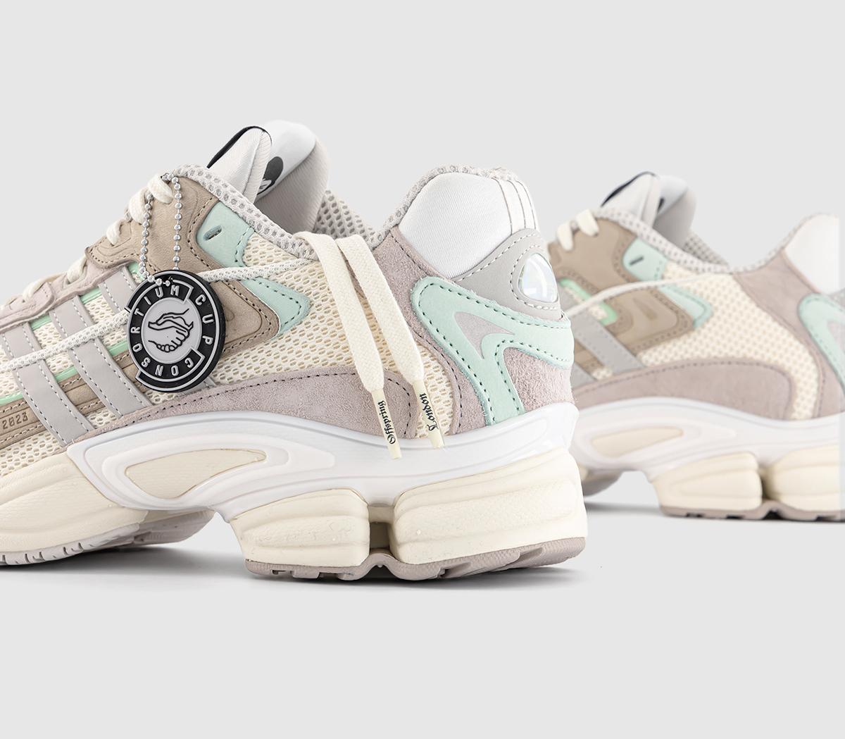 adidasResponse Ozweego OffspringCream White Pantone Pantone