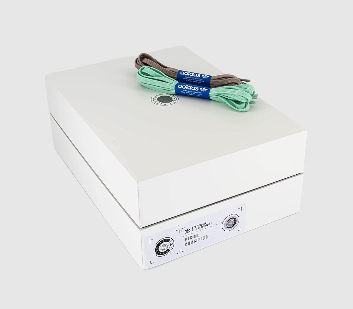 adidasResponse Ozweego OffspringCream White Pantone Pantone