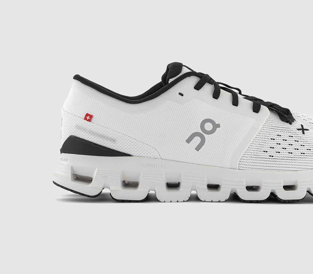 ONCloud 4 X Trainers ONCloud 4 X TrainersIvory Black F