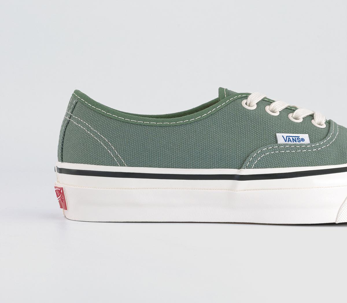 VansLX Authentic Reissue 44 TrainersDuck Canvas Sea Spray