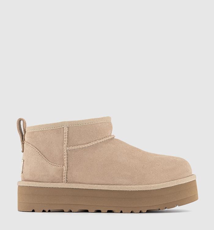 Kids short outlet uggs