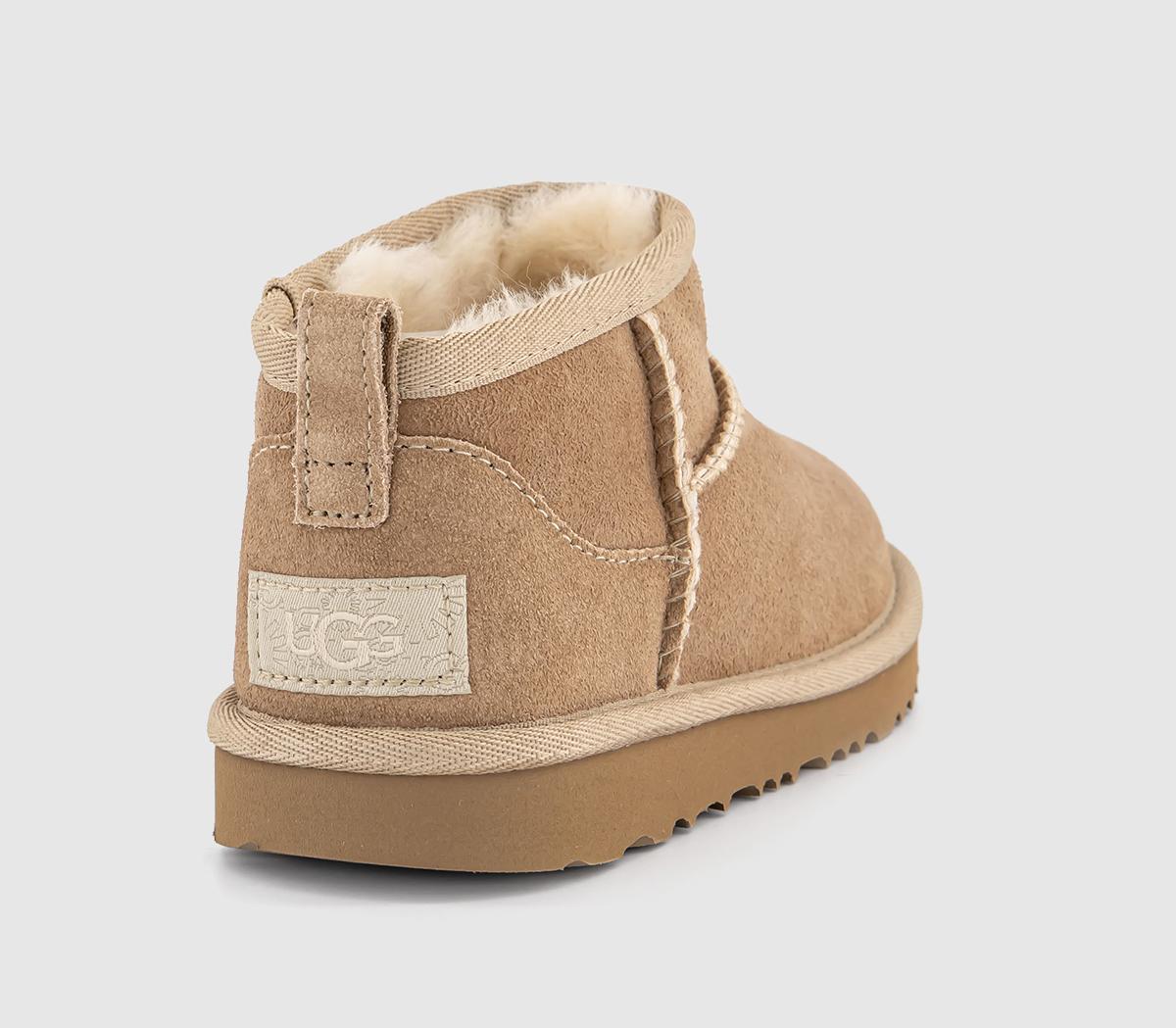 UGGClassic Ultra Mini Kids Boots UGGClassic Ultra Mini Kids BootsSand