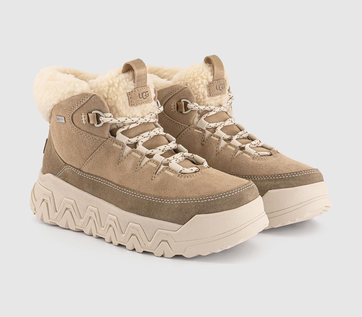 UGGTerretrail Cozy Lace Up Boots UGGTerretrail Cozy Lace Up BootsSand