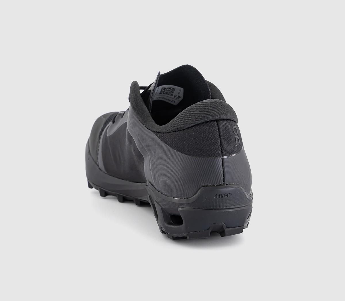 ONCloudventure Peak x PAF All Black