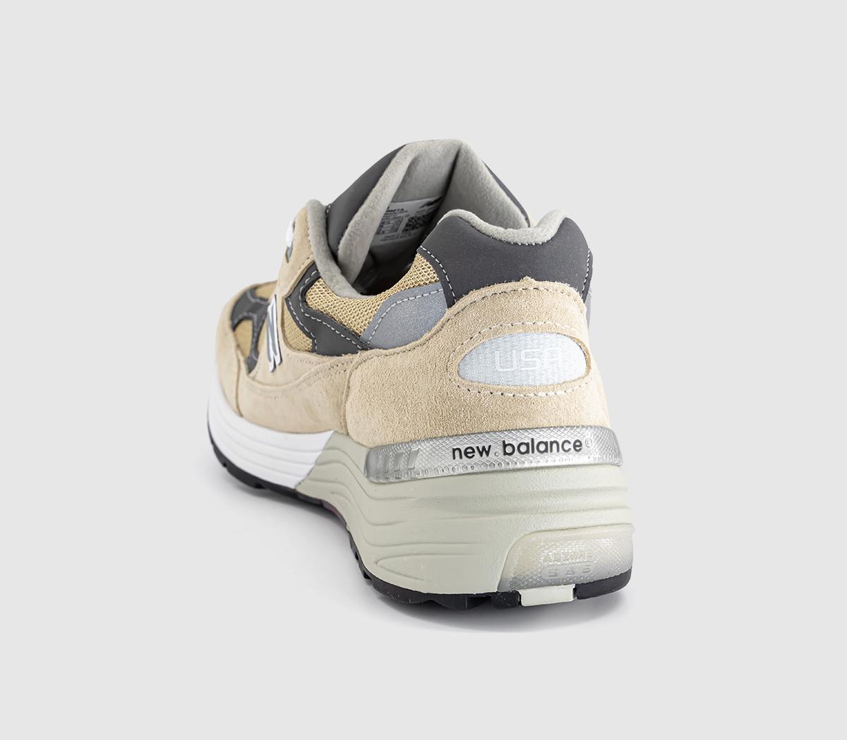 New Balance992 'Made in USA' TrainersTan Beige