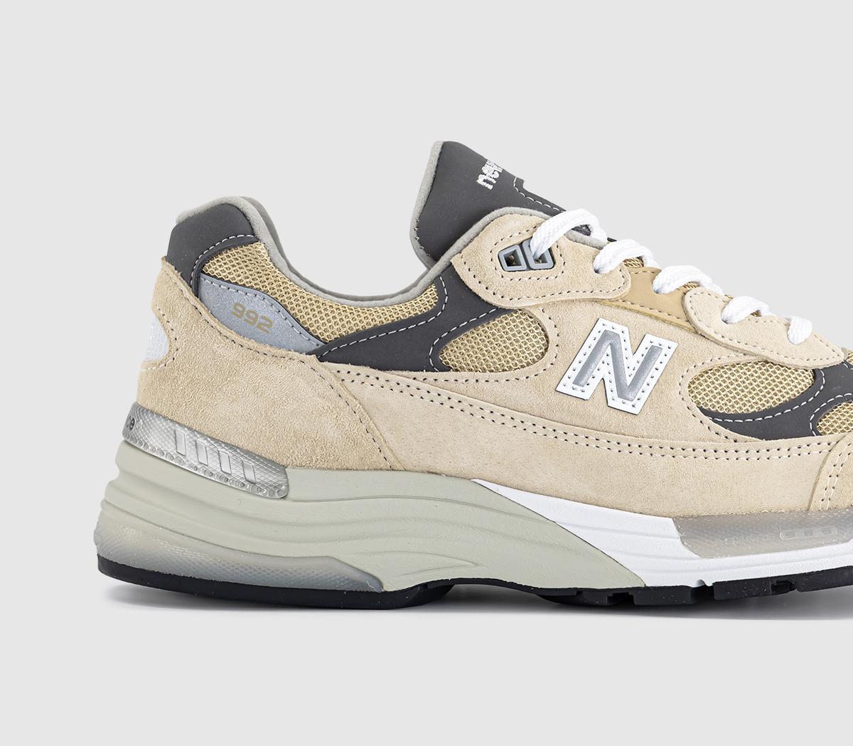 New Balance992 'Made in USA' TrainersTan Beige