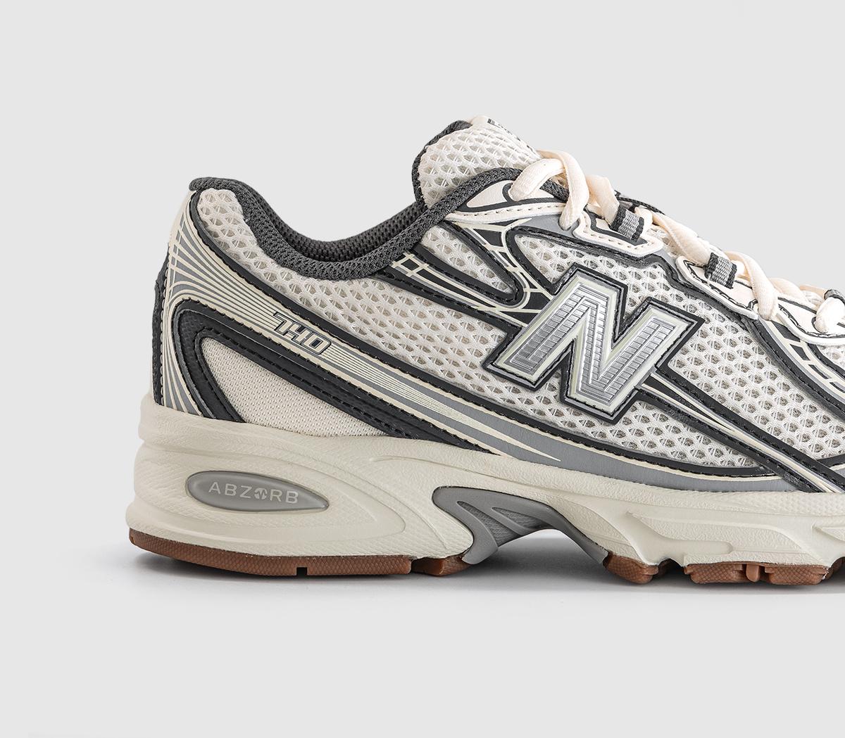 New Balance740 V2 TrainersMetallic White Black