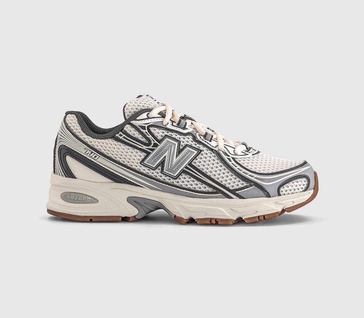 New Balance740 V2 TrainersMetallic White Black