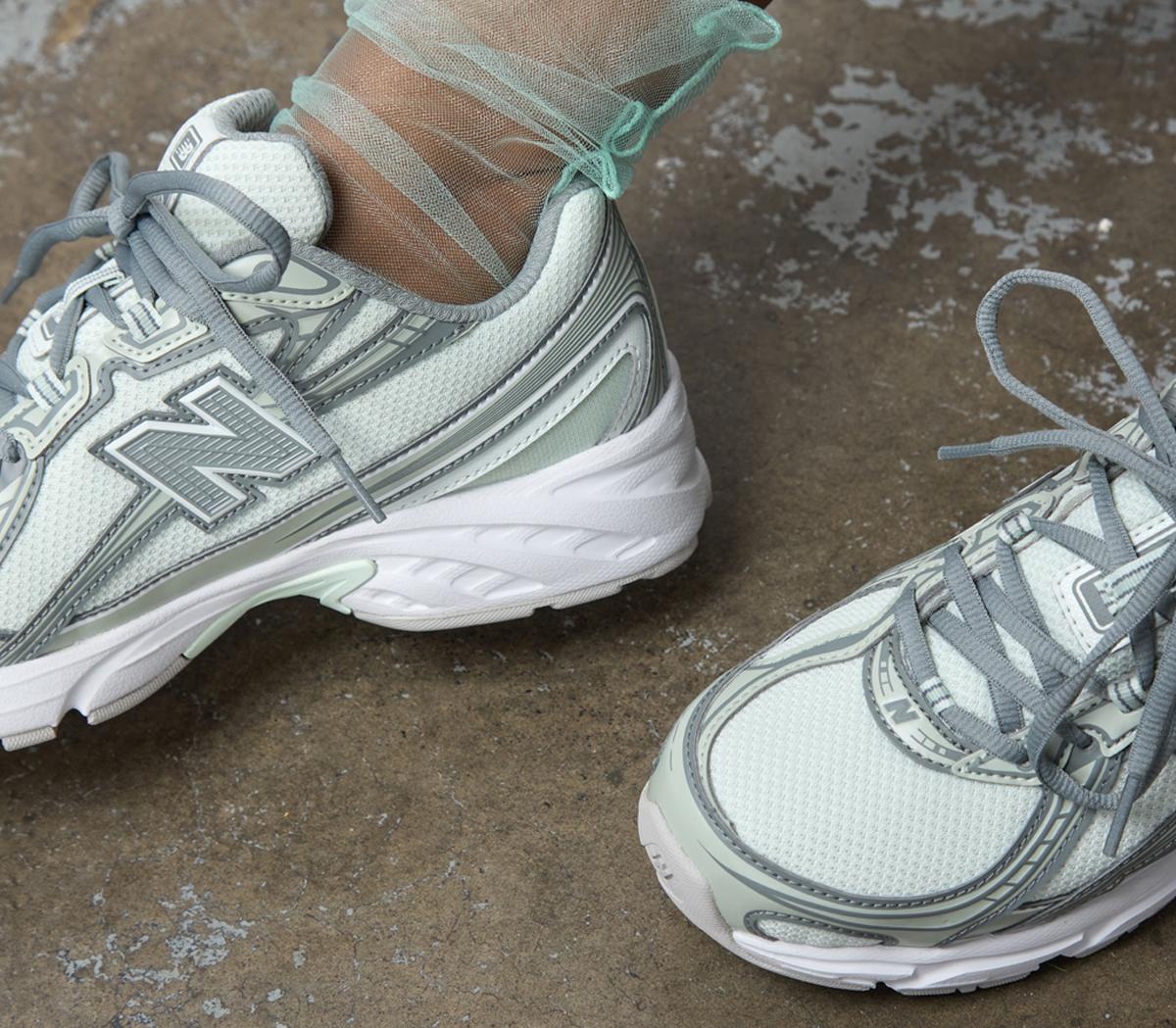 New Balance740 V2 TrainersMint Water Silver Moss