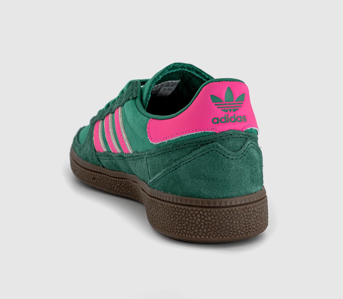 adidasHandball Spezial WM Trainers adidasHandball Spezial WM TrainersCourt Green Lucid Pink Off White