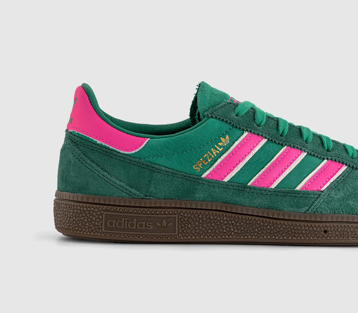 adidasHandball Spezial WM Trainers adidasHandball Spezial WM TrainersCourt Green Lucid Pink Off White