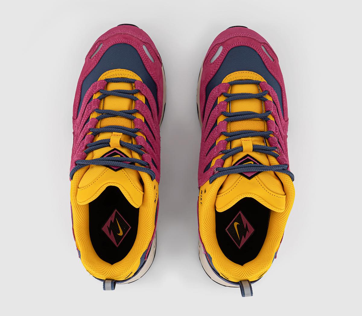 NikeNike Air Terra Humara SP TrainersAlchemy Pink Alchemy Pink Sanddrift