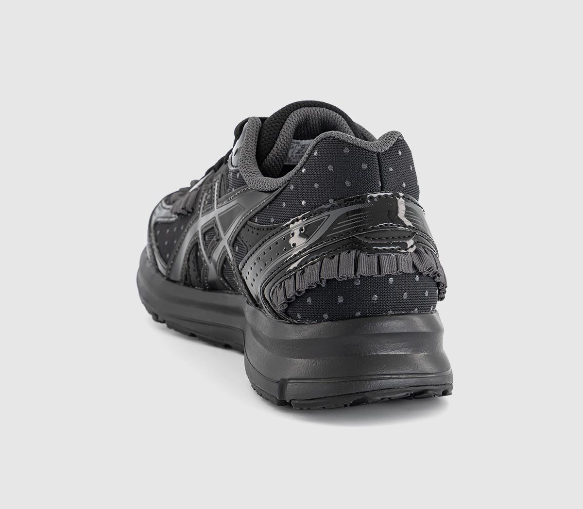 ASICSJog 100 TrainersBlack