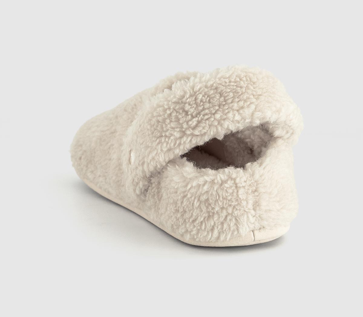 CrocsClassic Cozzzy SlippersStucco