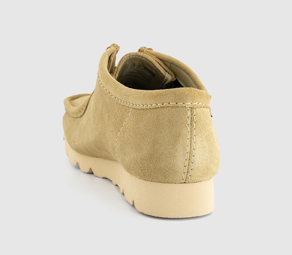 Clarks Originals Wallabee GTX Shoes Maple - Men's Casual Shoes