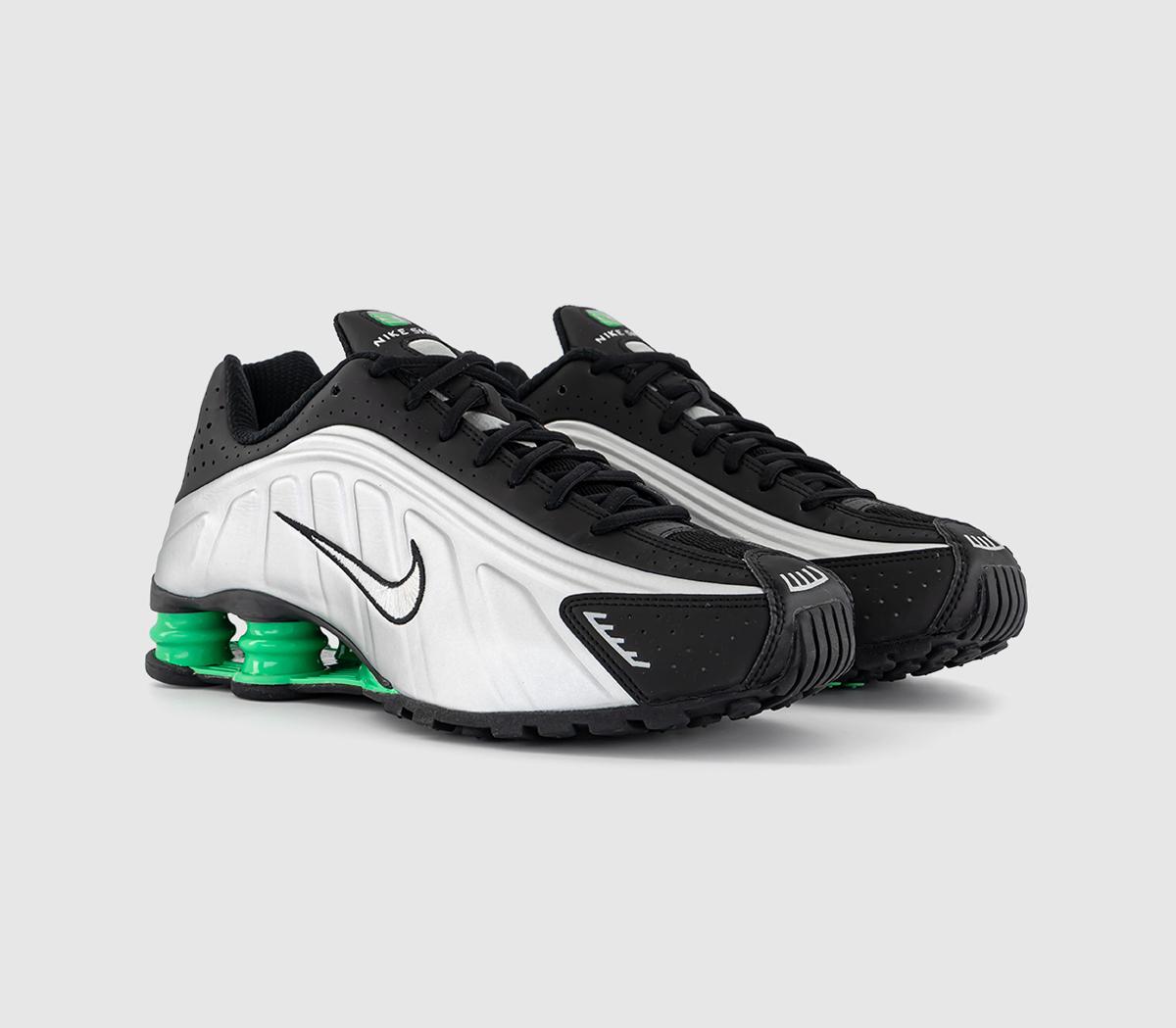 NikeNike Shox R4 TrainersMetallic Silver Metallic Silver Black