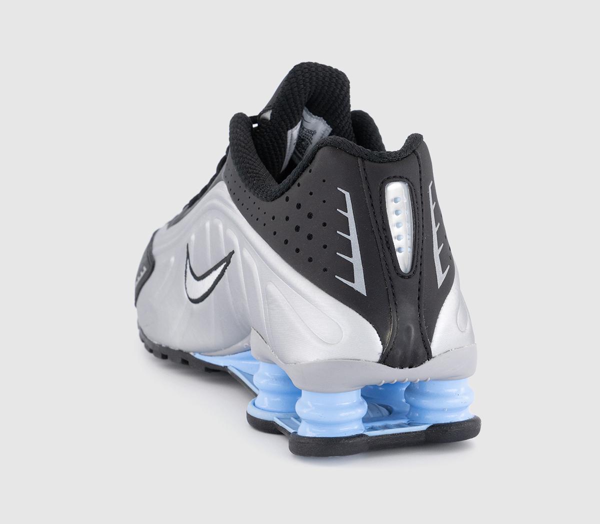 Nike Nike Shox R4 Trainers Nike Nike Shox R4 Trainers Metallic Silve Metallic Silver Black