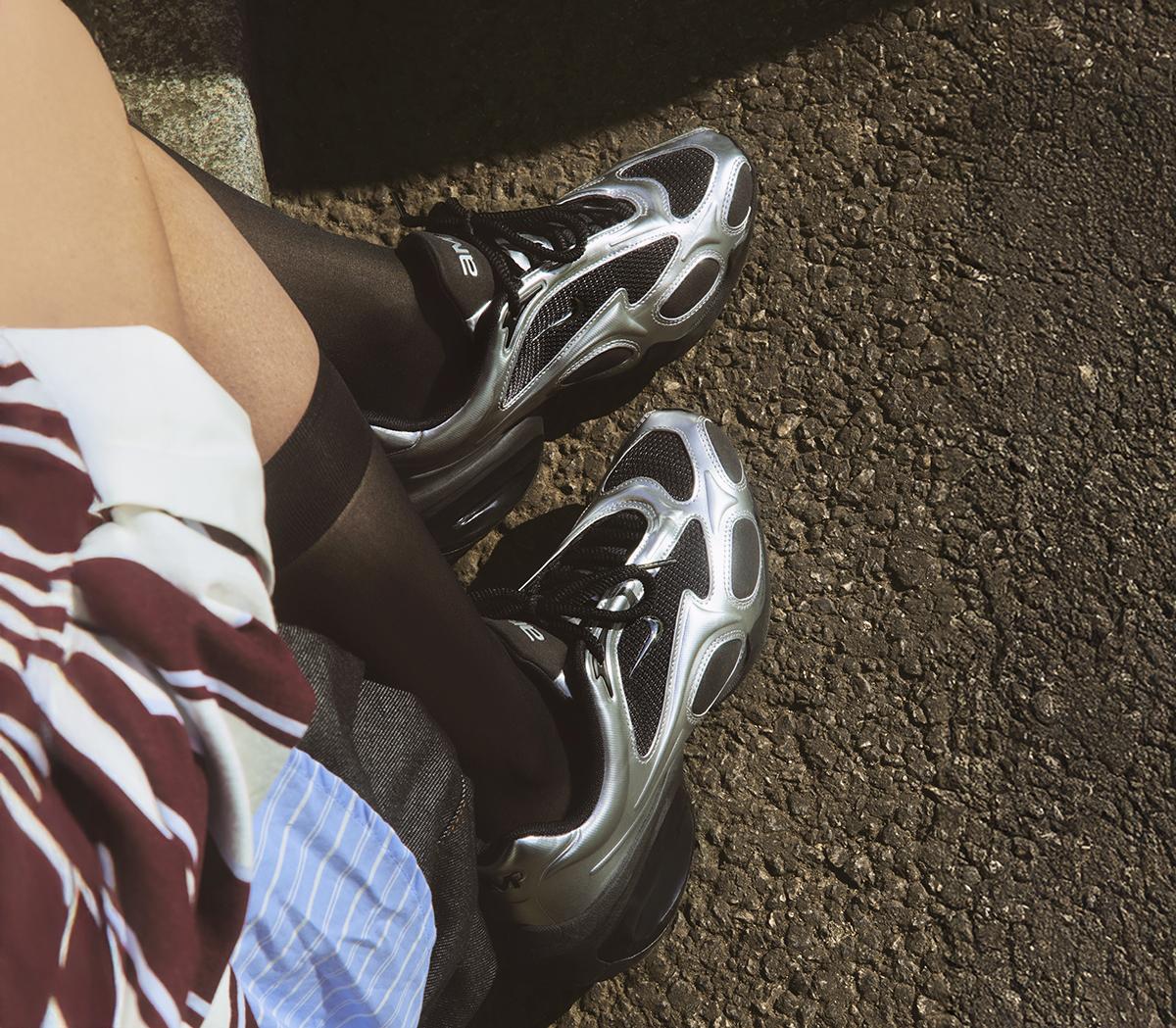 Nike Air Max Muse Trainers Nike Air Max Muse Trainers Black Metallic Silver