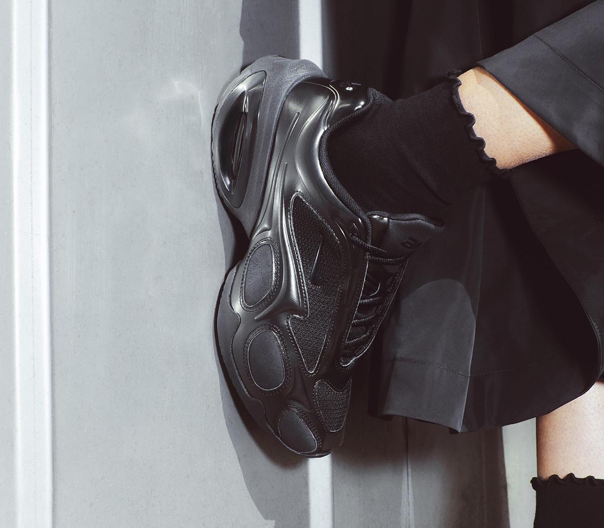Nike Air Max Muse Trainers Nike Air Max Muse Trainers Black Black Metallic Silver