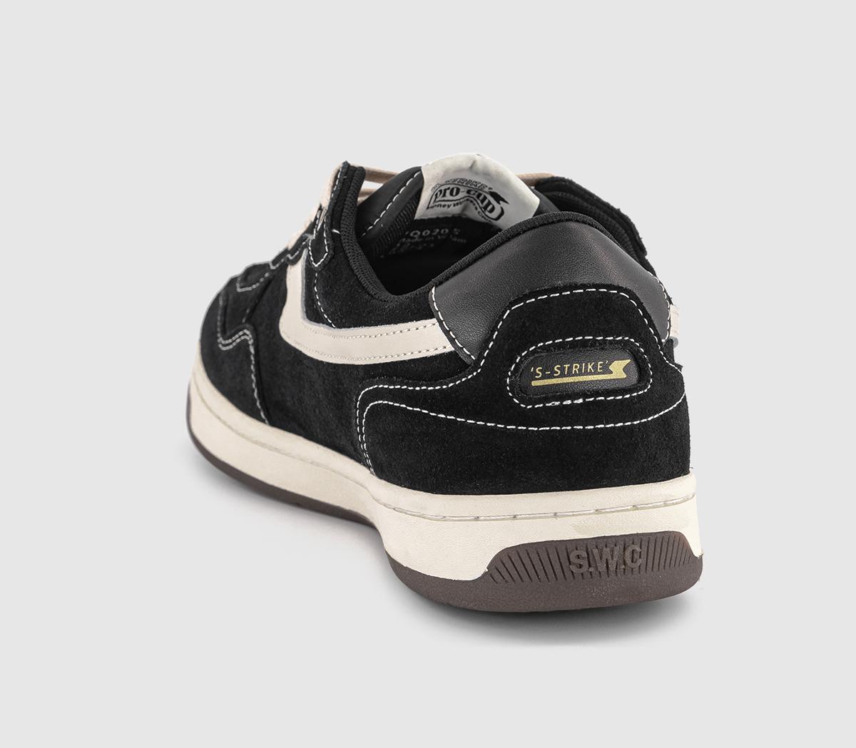 Stepney Workers ClubPro Cup 01 S-strike TrainersBlack White