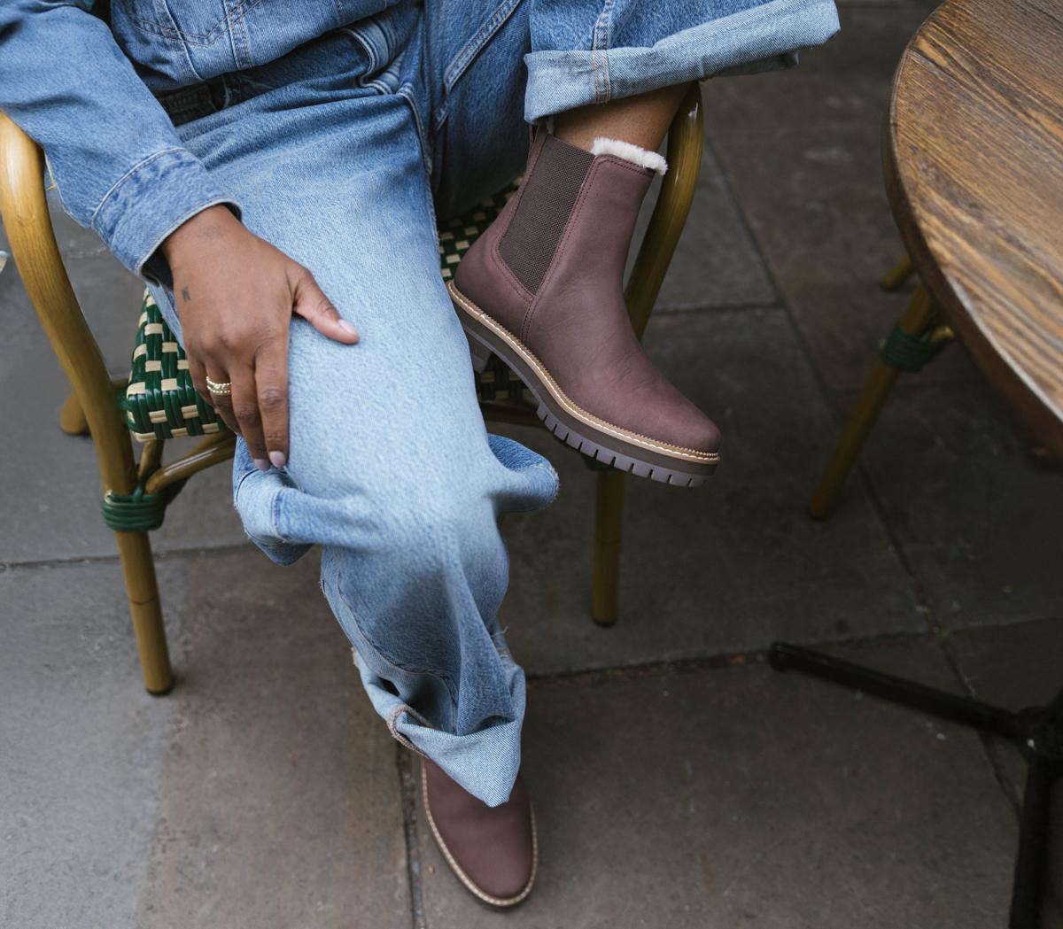 TOMSBennet Chelsea Faux Fur Lined BootsOak Brown