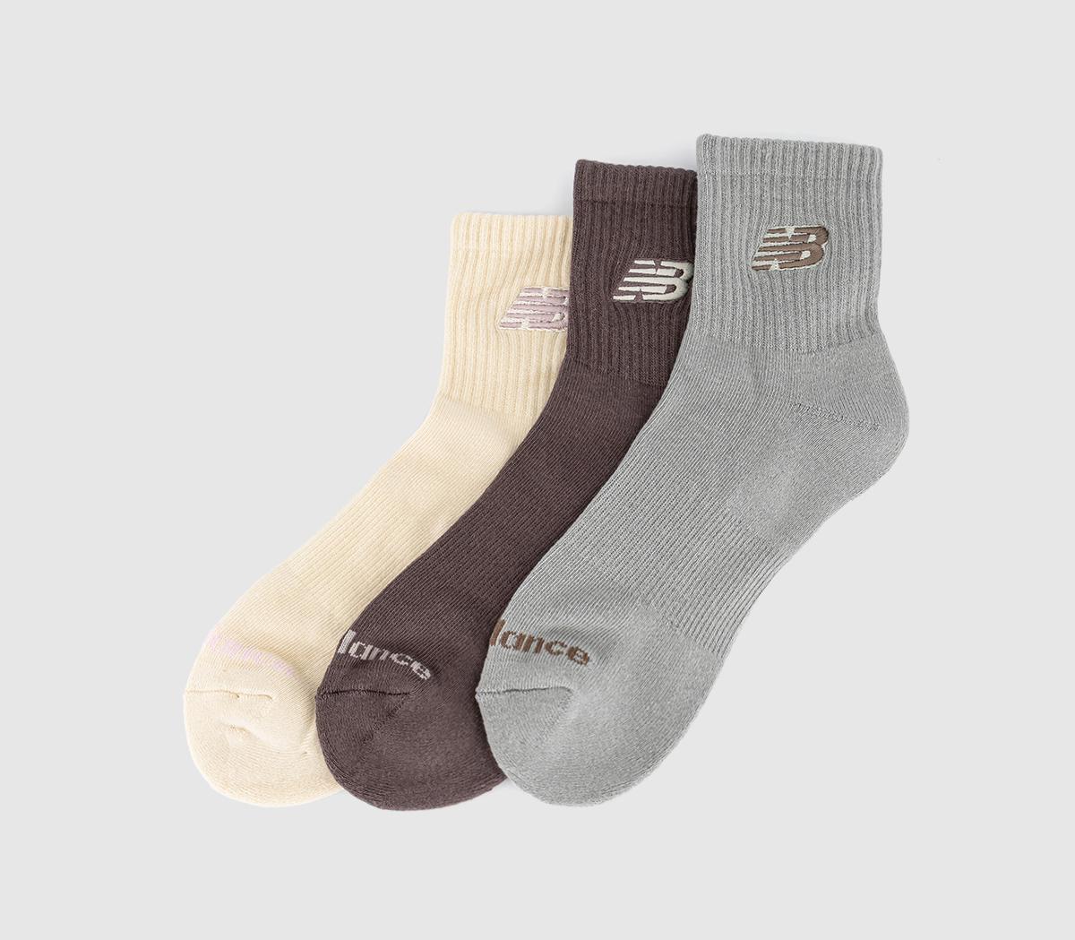 New Balance SocksNB Patch Logo Ankle Crew Socks New Balance SocksNB Patch Logo Ankle Crew SocksCream Green Brown